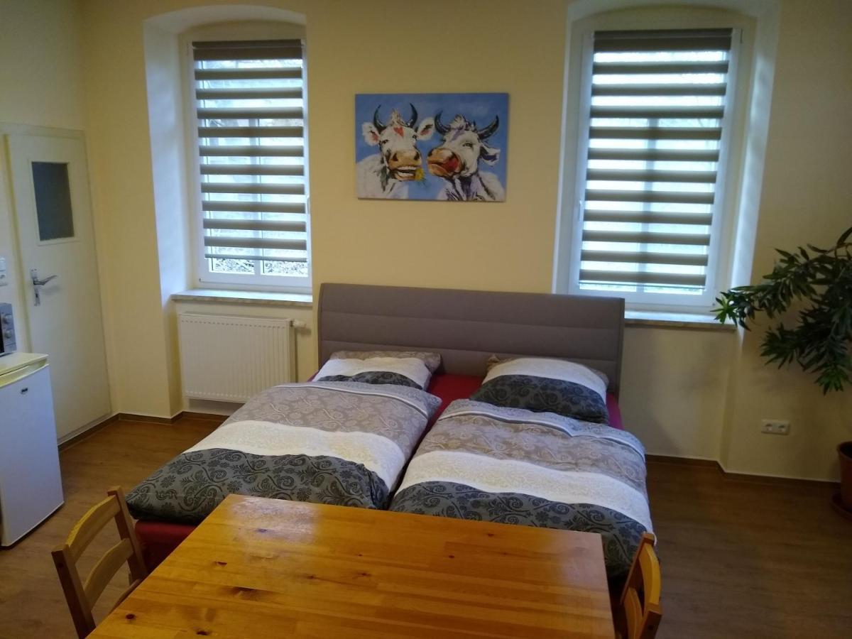 Ferienwohnung Schleich Starkenberg Exteriör bild